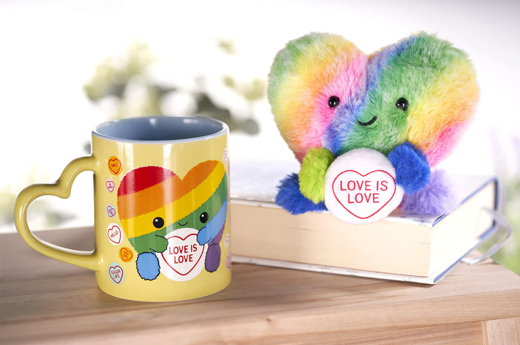 Swizzels Love Hearts Arty The Big Hearty 'Love is Love' 11OZ Mug & Plush Gift Set